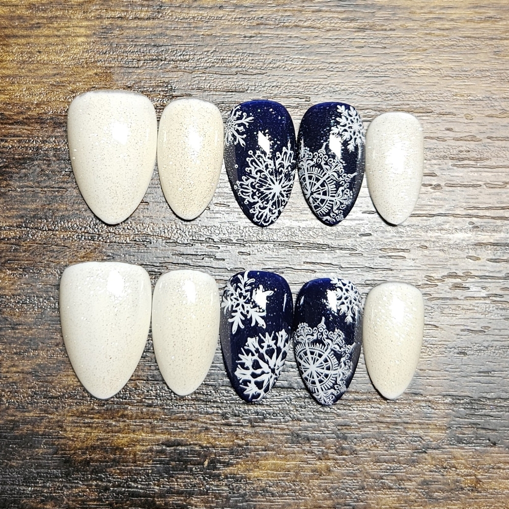 Navy and Cream Snowflake Nail Set